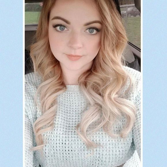 Meet your Posher, Danielle - Picture 1 of 1